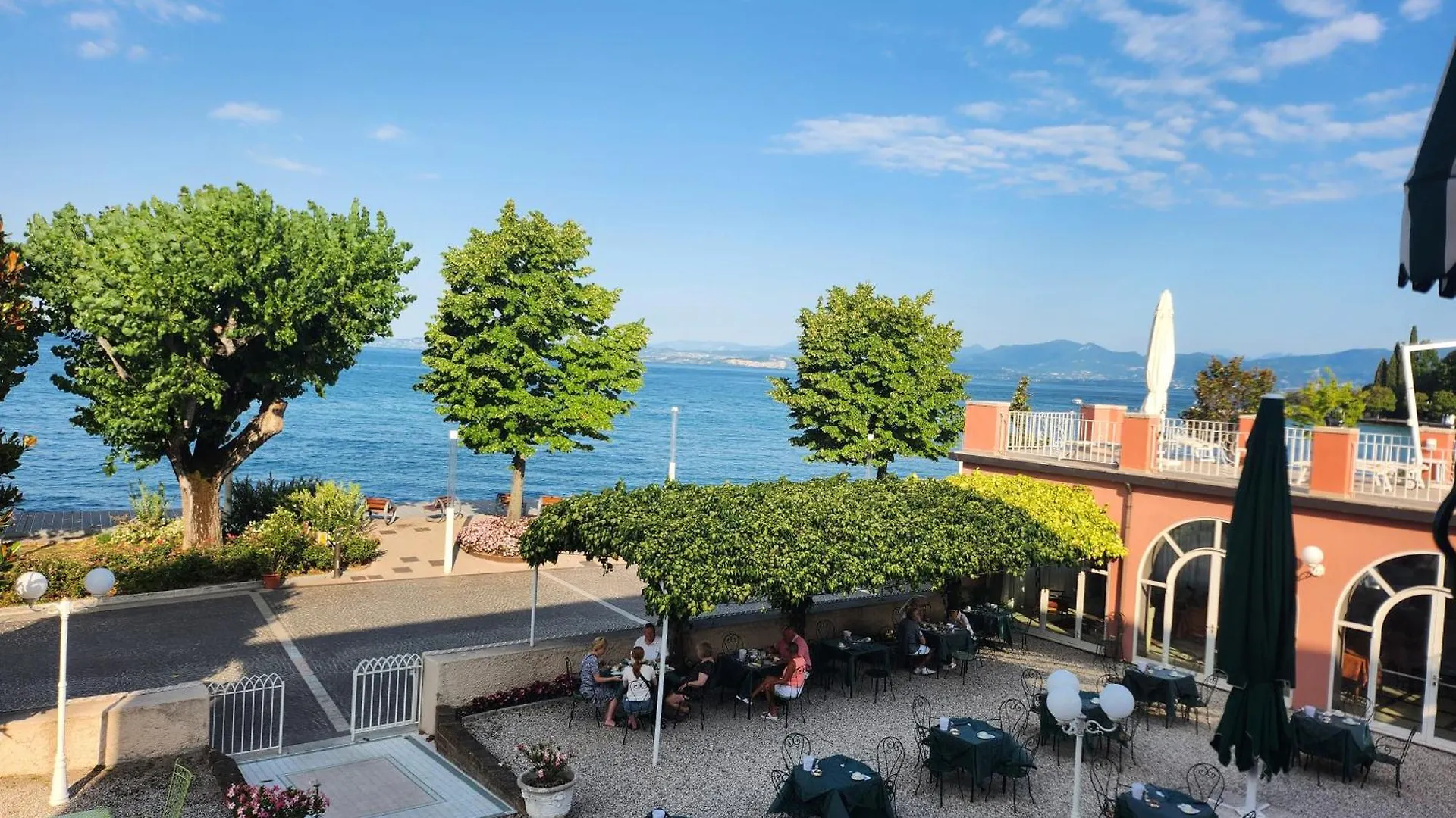 Hotel Alla Riviera Bardolino Italia