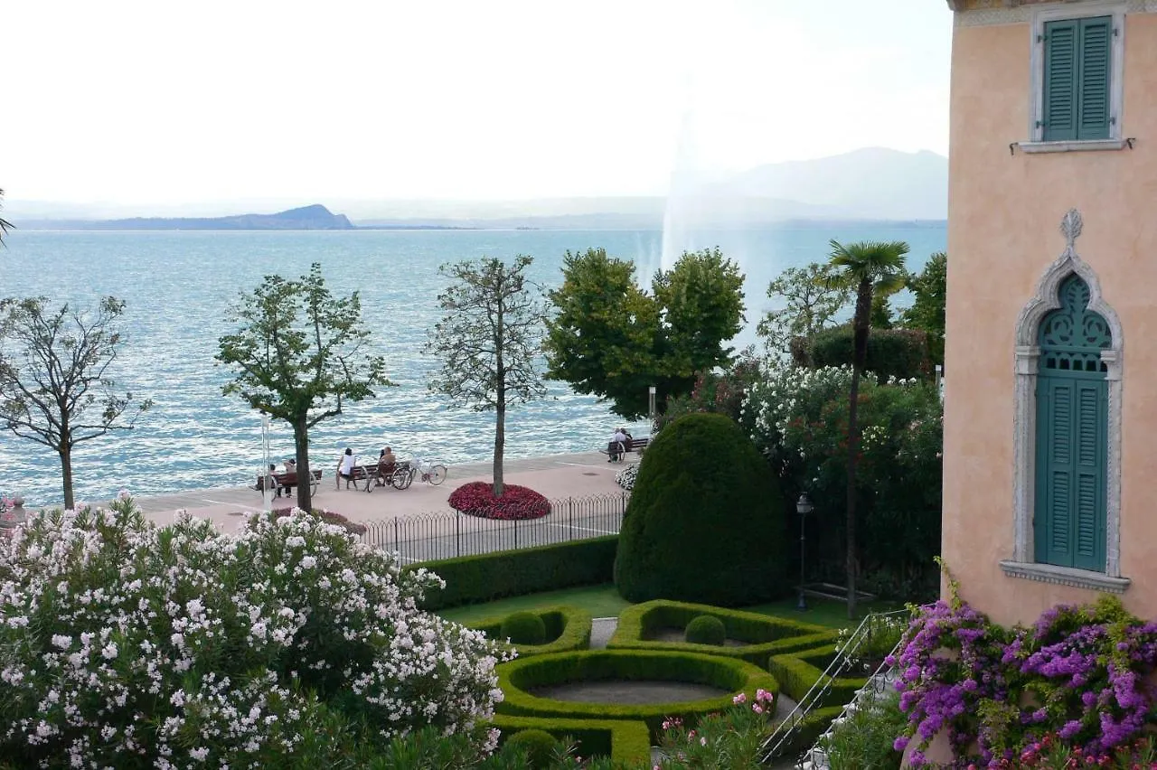Hotel Alla Riviera Bardolino 3*,  Italy