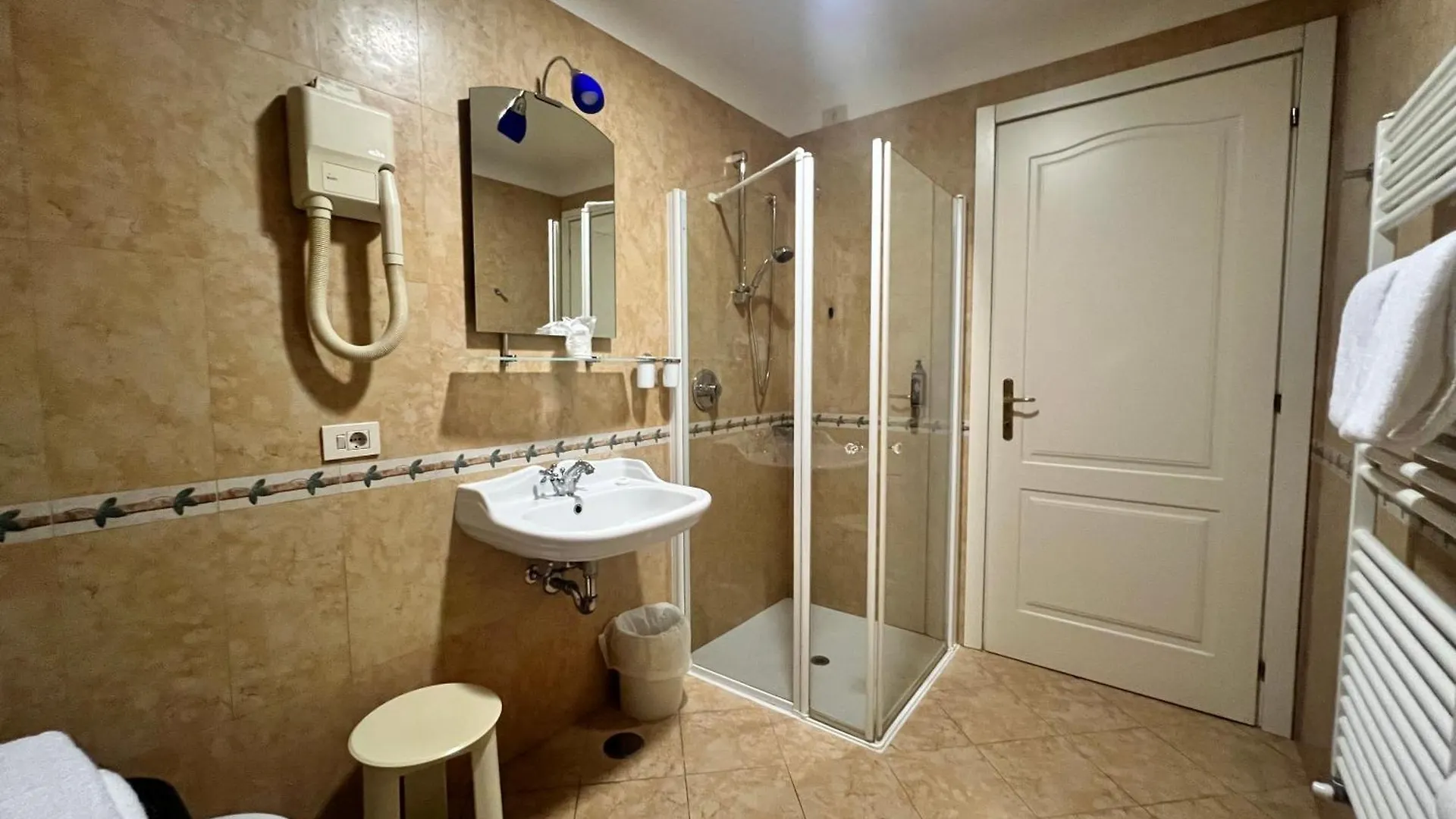 Hotel Alla Riviera Bardolino
